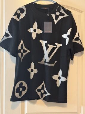 Louis Vuitton Black T-Shirt with Silver Monogram Print